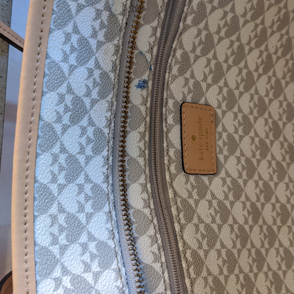 Kate Spade Beige and White Tote Bag - Picture 8 of 10